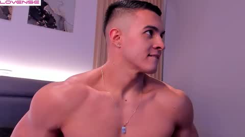 Mason Bennet online show from September 25, 4:08 am