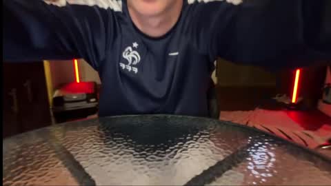 Mason online show from April 15, 2:09 pm