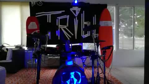 Snapshot of massageartist chatting on October 30, 7:14 pm HappyZending online show from October 30, 7:14 pm