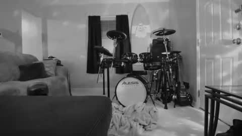 HappyZending online show from March 12, 2:48 am