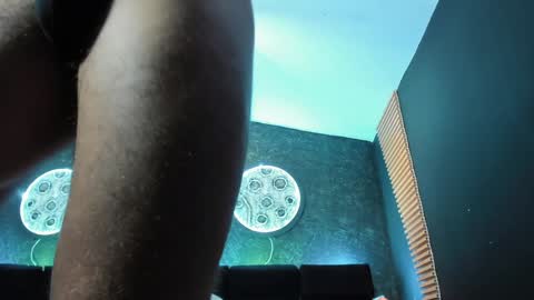 massimowalton2 online show from January 18, 5:52 am