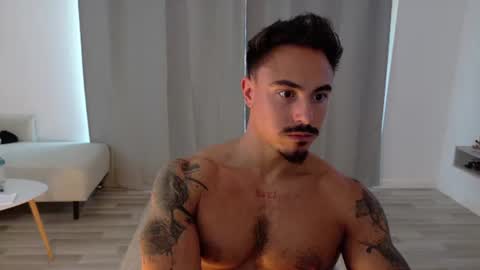 master_lukass online show from August 6, 4:27 pm
