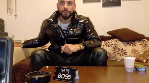 SIR online show from May 18, 9:32 pm