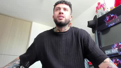 steven  online show from February 26, 6:26 pm