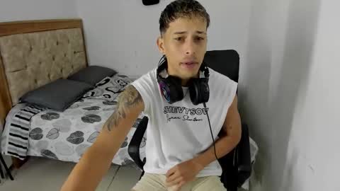 Snapshot of masteralda09 chatting on October 8, 11:49 am Alpha junior online show from October 8, 11:49 am