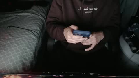 mastergoku945657 online show from April 26, 6:33 am