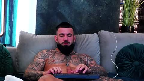 masterkingofmuscle online show from February 7, 10:19 am