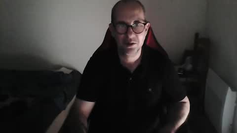 mat11efou online show from April 22, 12:34 pm