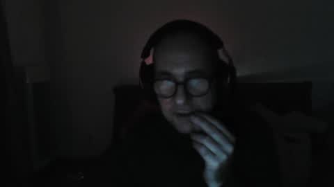 mat11efou online show from February 16, 8:40 pm