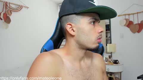 Matt online show from February 12, 6:44 pm