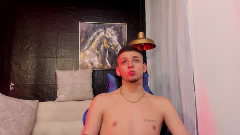 mathewboy2 online show from September 30, 11:53 am