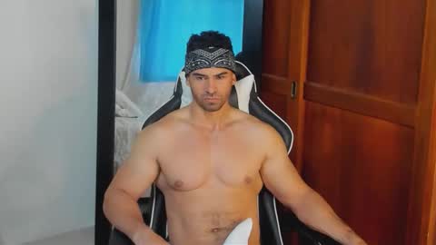 mathews_smith online show from January 17, 2:26 pm