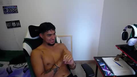 matias online show from December 5, 6:38 pm