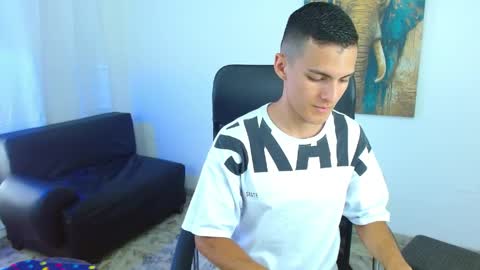 Matias online show from May 5, 3:18 pm