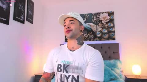 Matthew INDEPENDENT MODEL online show from March 8, 3:21 am