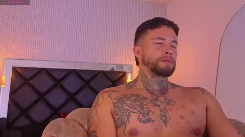 Matthew online show from April 20, 7:28 pm