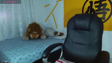 Snapshot of matthewboy_ chatting on February 14, 6:23 am MatthewBoy online show from February 14, 6:23 am