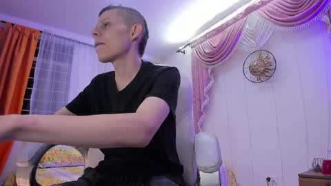 Snapshot of matthewboy_ chatting on October 30, 3:18 am MatthewBoy online show from October 30, 3:18 am