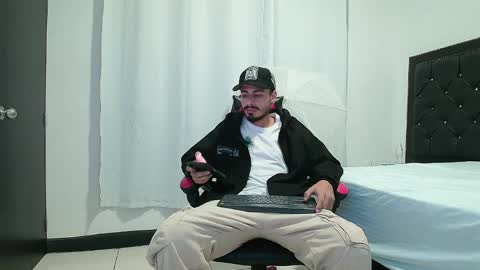 Matthew online show from April 22, 2:19 am