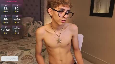 Snapshot of matty_spark chatting on October 7, 1:40 pm matty_spark online show from October 7, 1:40 pm