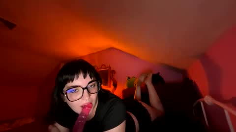 MattyGrace online show from June 10, 2:44 am