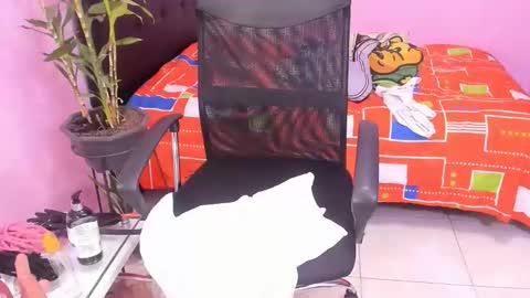 call me samantha online show from February 24, 4:21 pm