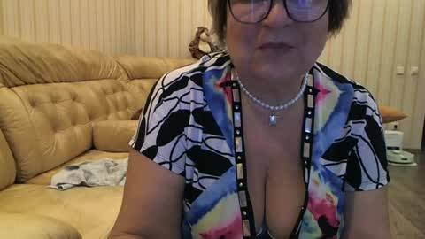 Cat online show from June 13, 5:34 pm
