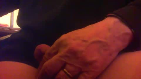 Maturedaddi online show from December 20, 2:26 pm