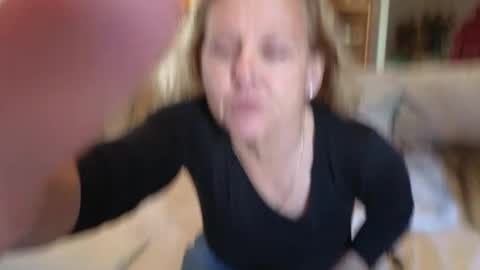 JustUs online show from November 21, 9:46 pm