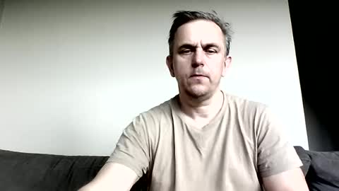 matureontheedge online show from June 14, 6:04 am