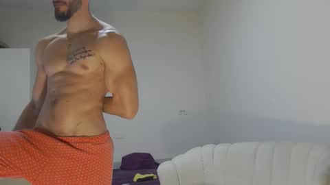 mauro_real_man online show from February 13, 8:01 pm