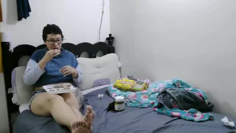 mauroluxandra online show from March 20, 6:46 pm