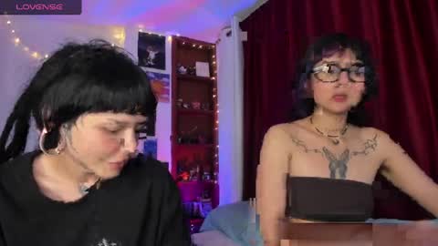 mavimist_ online show from April 5, 1:46 am