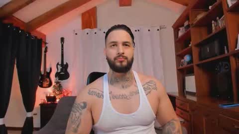 max D. online show from December 22, 11:28 am