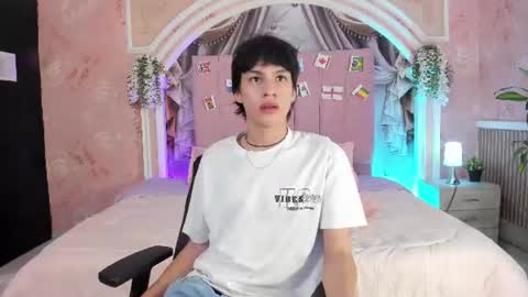 Max online show from July 15, 6:07 am
