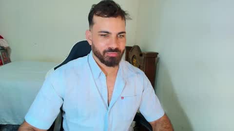 max_love25 online show from September 24, 9:10 pm