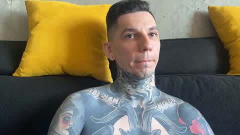    online show from December 21, 6:42 am