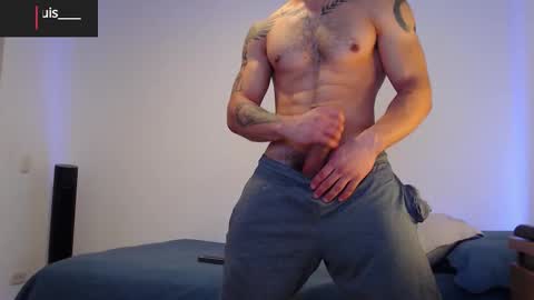 max_xl_ online show from December 3, 4:07 pm