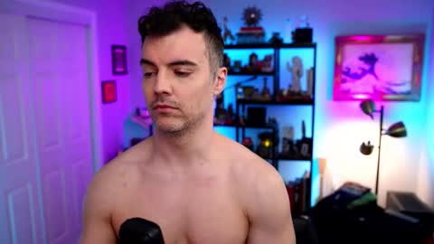 Max Hughes online show from February 20, 6:26 am