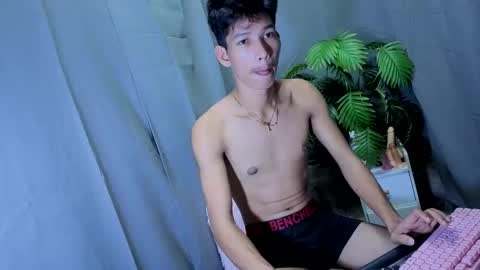 Reyn online show from October 16, 10:59 am