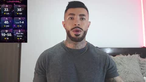 Independent Model online show from March 21, 3:12 am