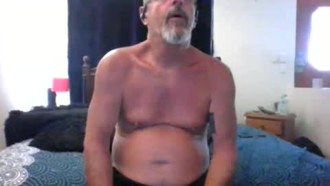 Max online show from February 20, 4:01 am