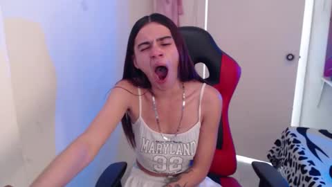 maxinesex_ online show from December 16, 1:50 pm