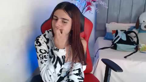 maxinesex_ online show from September 26, 6:05 pm