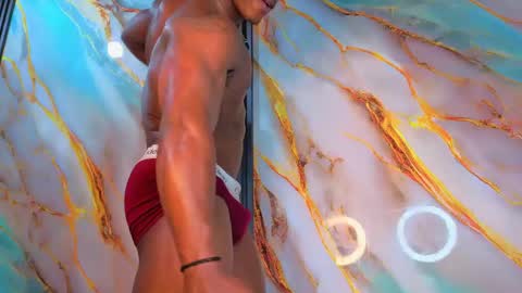 Maxmuscle10 online show from May 12, 8:40 pm