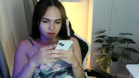Sol online show from June 21, 1:39 pm