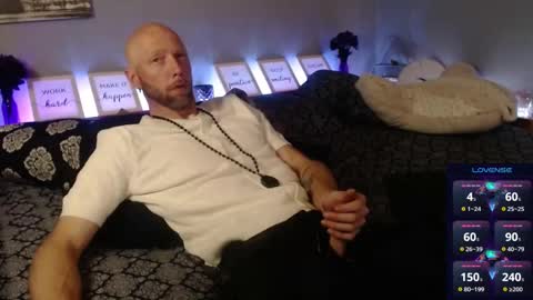 MaxRouger online show from September 13, 8:28 am