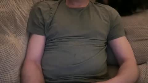 Snapshot of maxwellj1234 chatting on February 6, 9:06 pm maxwellj1234 online show from February 6, 9:06 pm
