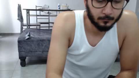 Maxx online show from November 30, 8:27 pm