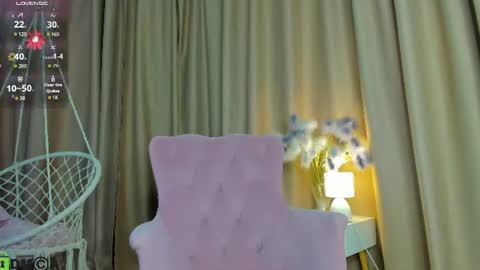 may_yam online show from June 11, 1:05 am